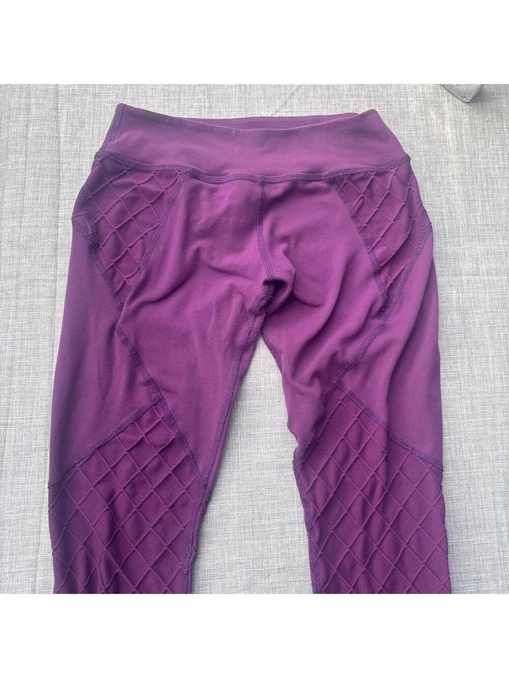 Beyond Yoga Women's Purple Legging